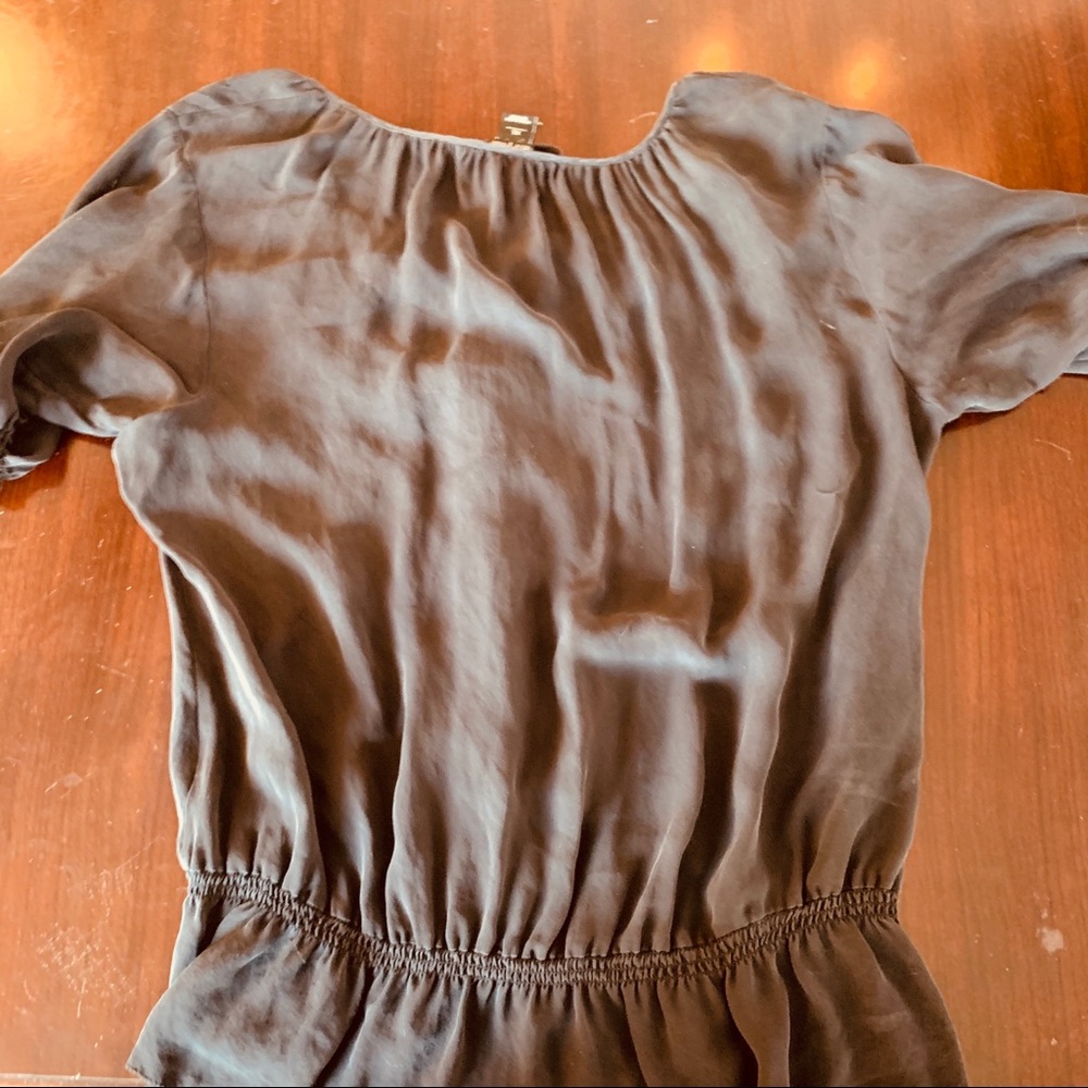 WHBM blouse! - Picture 3 of 4